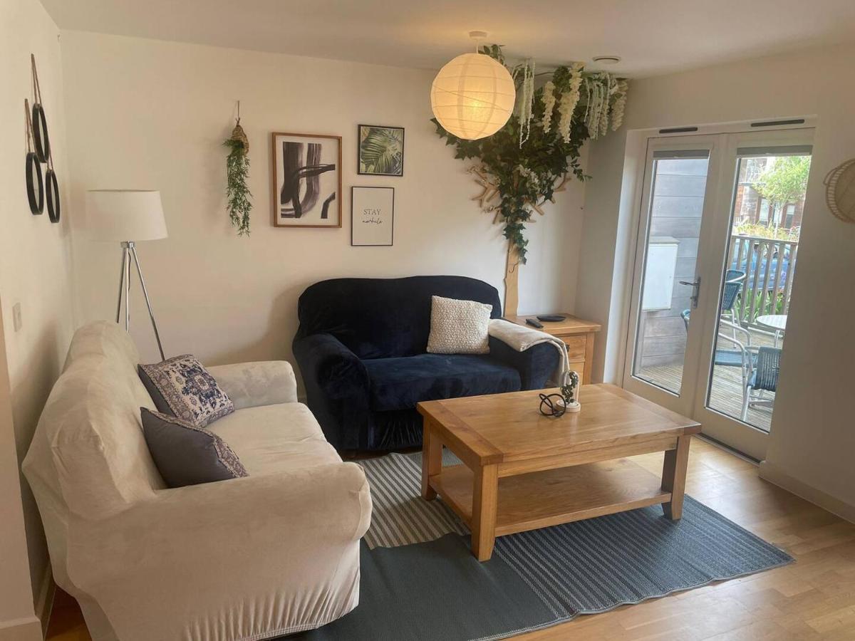 House 6 Goldcroft - Walk To Beach & Village, Pet-Friendly & Hottub Porthtowan المظهر الخارجي الصورة