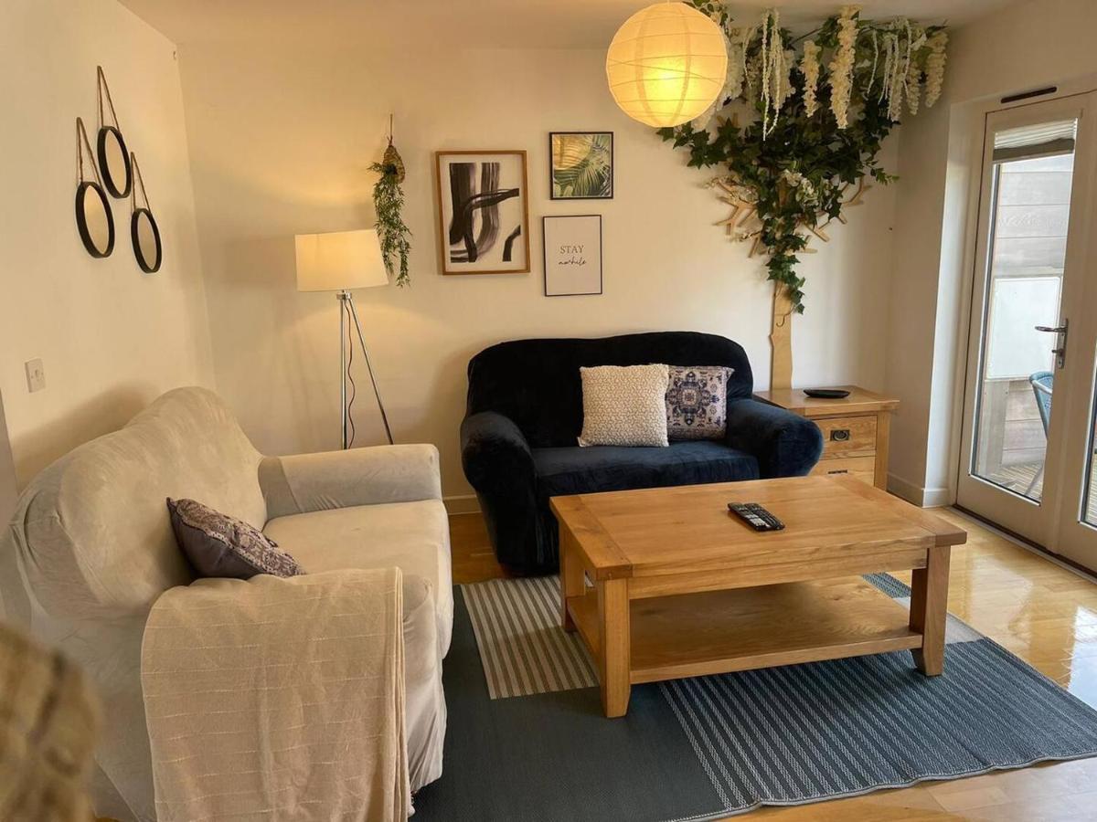 House 6 Goldcroft - Walk To Beach & Village, Pet-Friendly & Hottub Porthtowan المظهر الخارجي الصورة