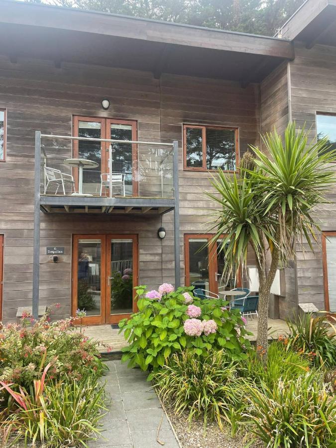 House 6 Goldcroft - Walk To Beach & Village, Pet-Friendly & Hottub Porthtowan المظهر الخارجي الصورة